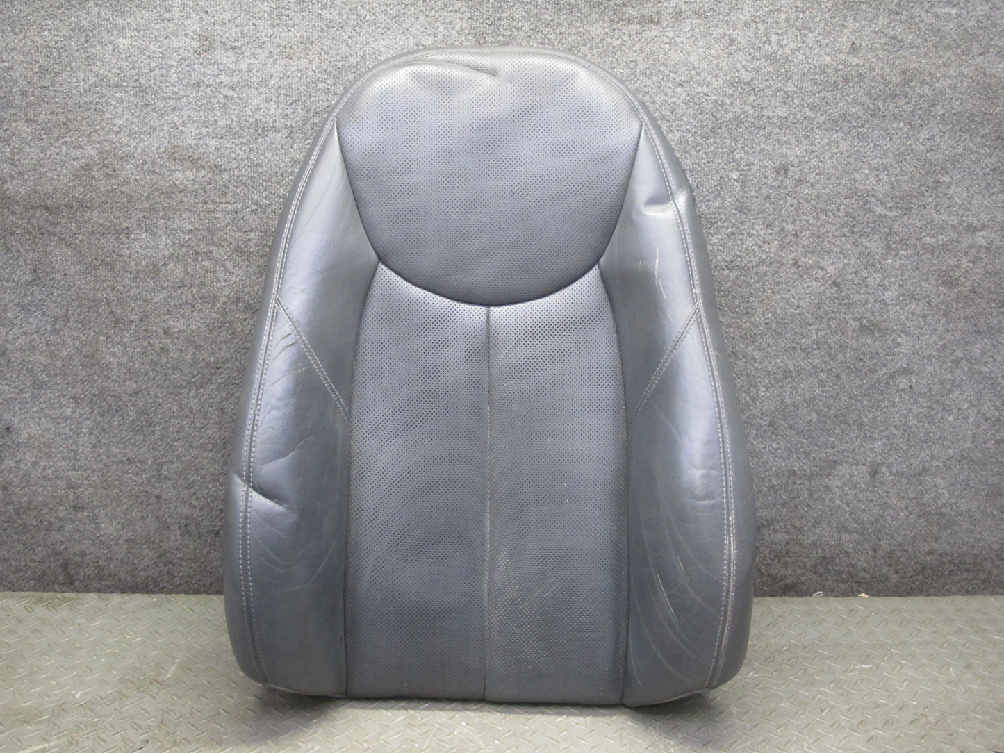 03-08 Mercedes R230 SL600 Front Left Seat Upper Perforated Leather Cushion OEM