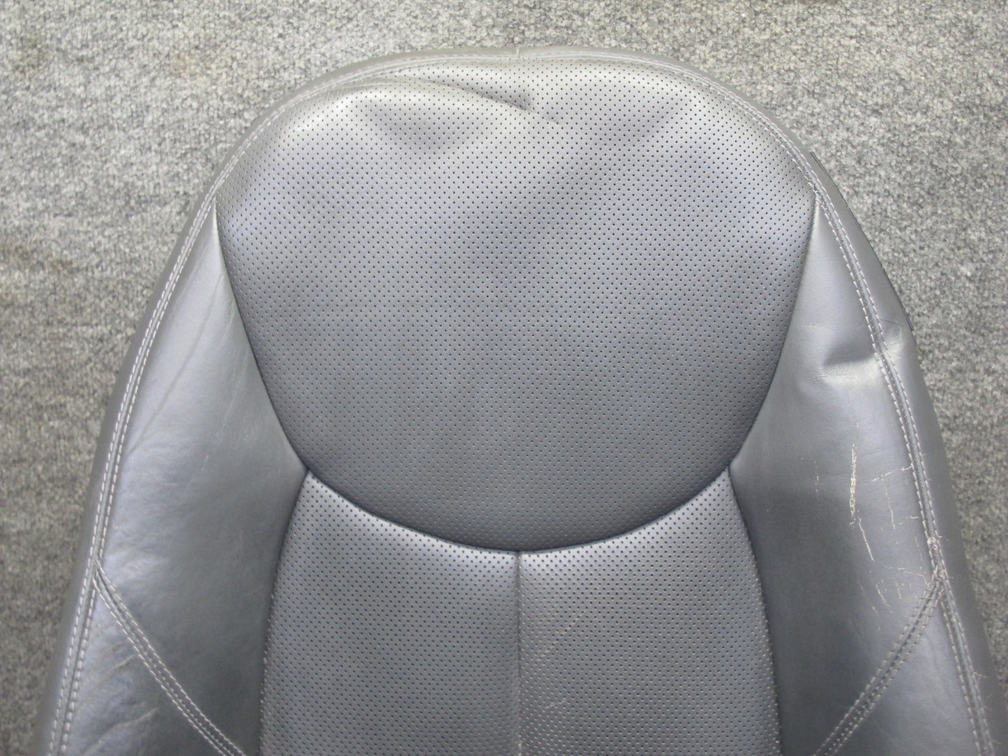 03-08 Mercedes R230 SL600 Front Left Seat Upper Perforated Leather Cushion OEM