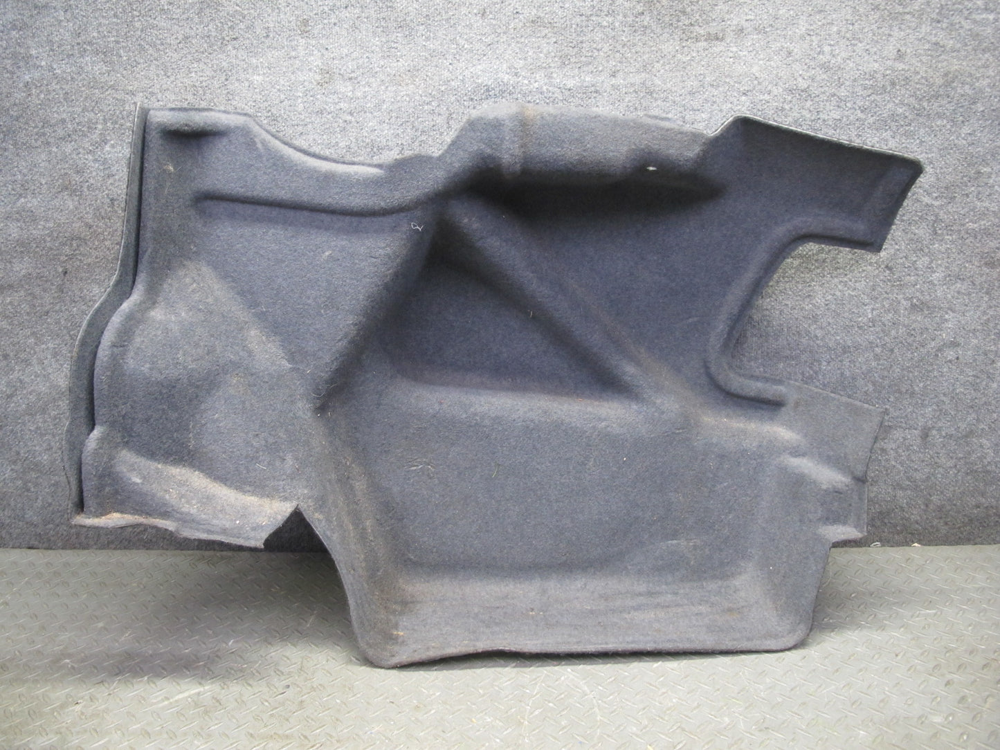 94-95 Mercedes W124 300D Sedan Rear Trunk Right & Left Trim Cover Black Set OEM