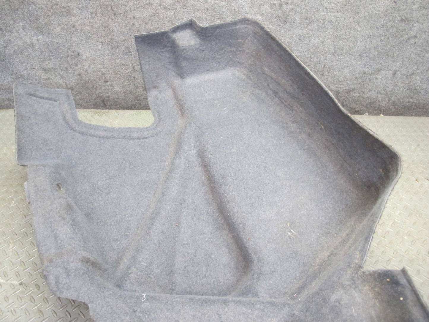 94-95 Mercedes W124 300D Sedan Rear Trunk Right & Left Trim Cover Black Set OEM