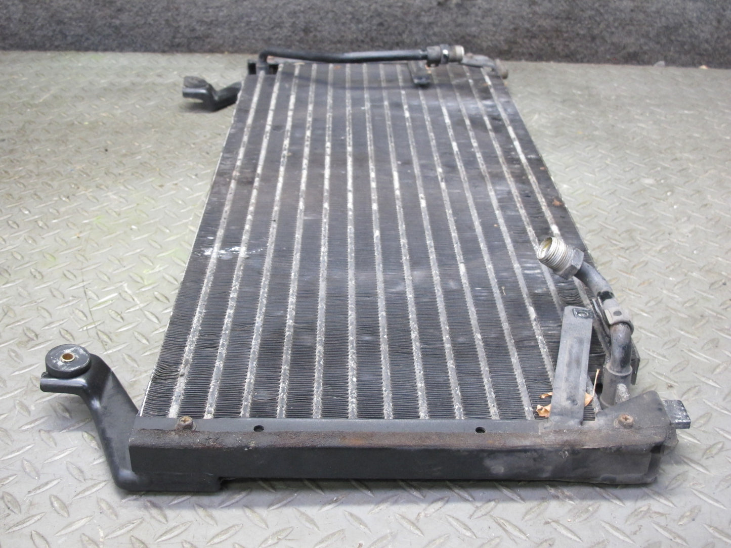 90-93 Nissan Z32 300ZX NON Turbo A/C Air Condition Condenser 92101-30P00 OEM