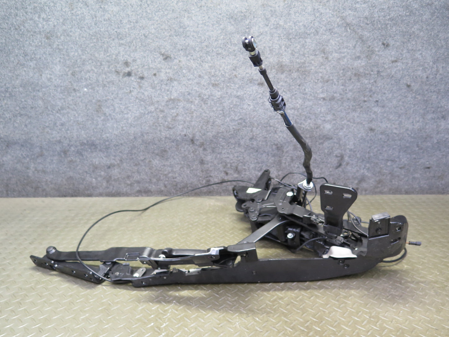 03-08 Mercedes R230 Sl-class Convertible Set of 2 Hard TOP Roof Hinge Set OEM