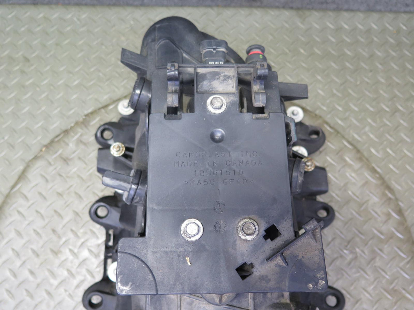 2004-2007 Hummer H2 6.0L V8 Engine Motor Air Intake Manifold W/ Throttle Body