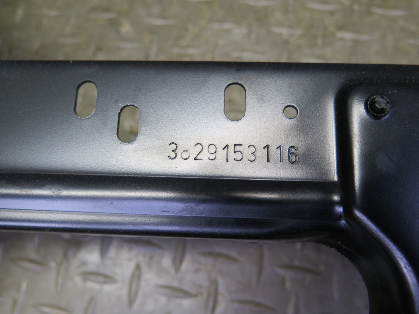 06-12 Bentley Continental Flying Spur Front Left Seat Lower Frame Track w Motors