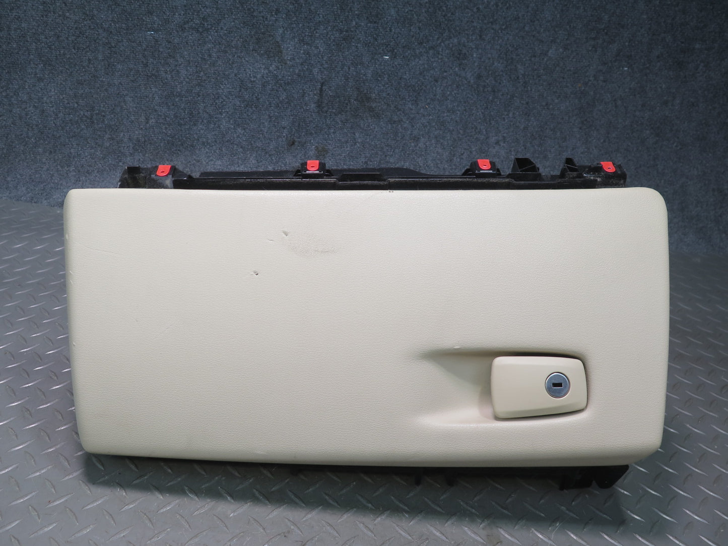 2014-2018 BMW F15 X5 Dash Glove Box Compartment Storage