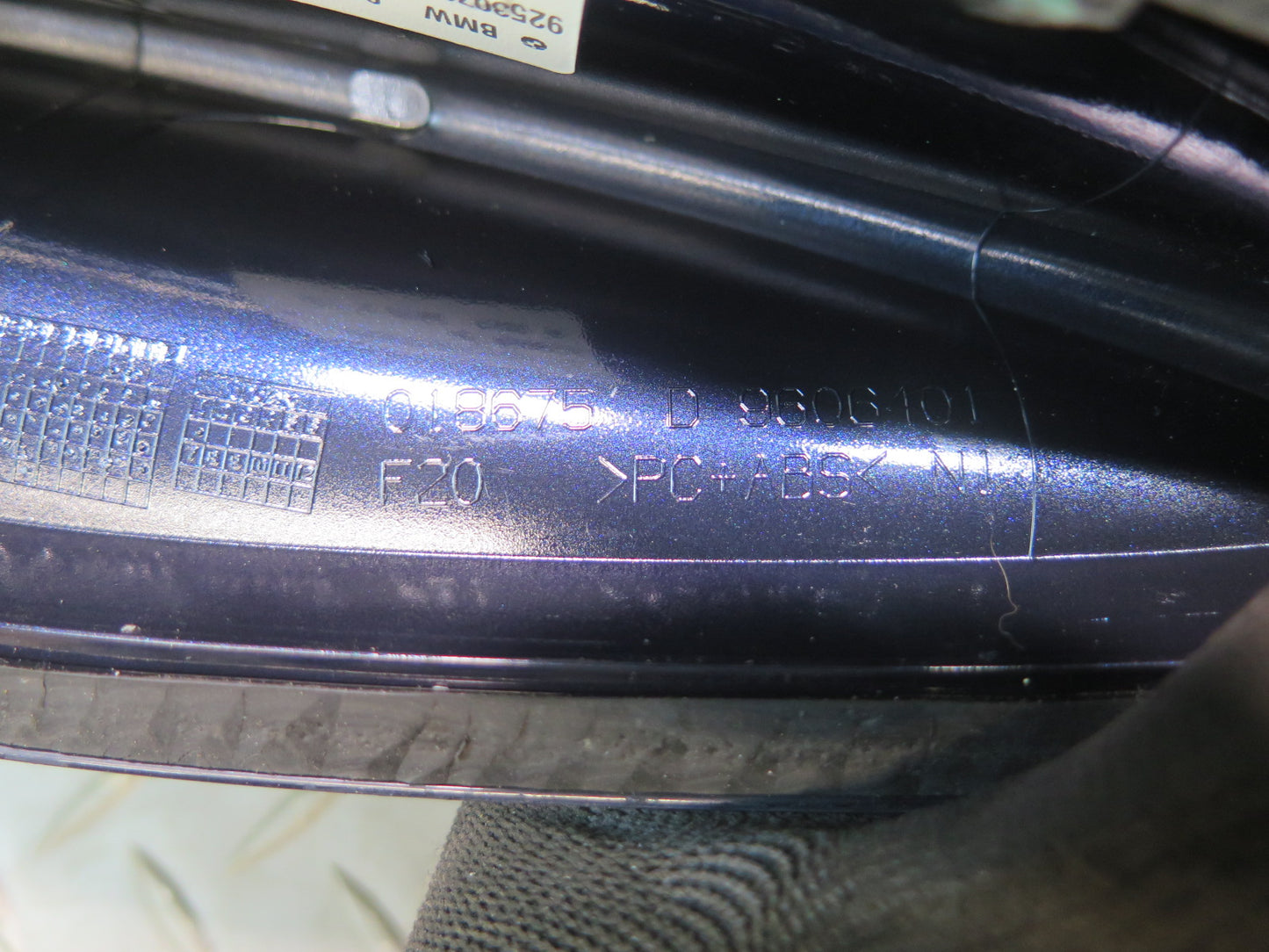 2014-2018 BMW F15 X5 Rear Roof Radio Shark FIN Antenna w Cover