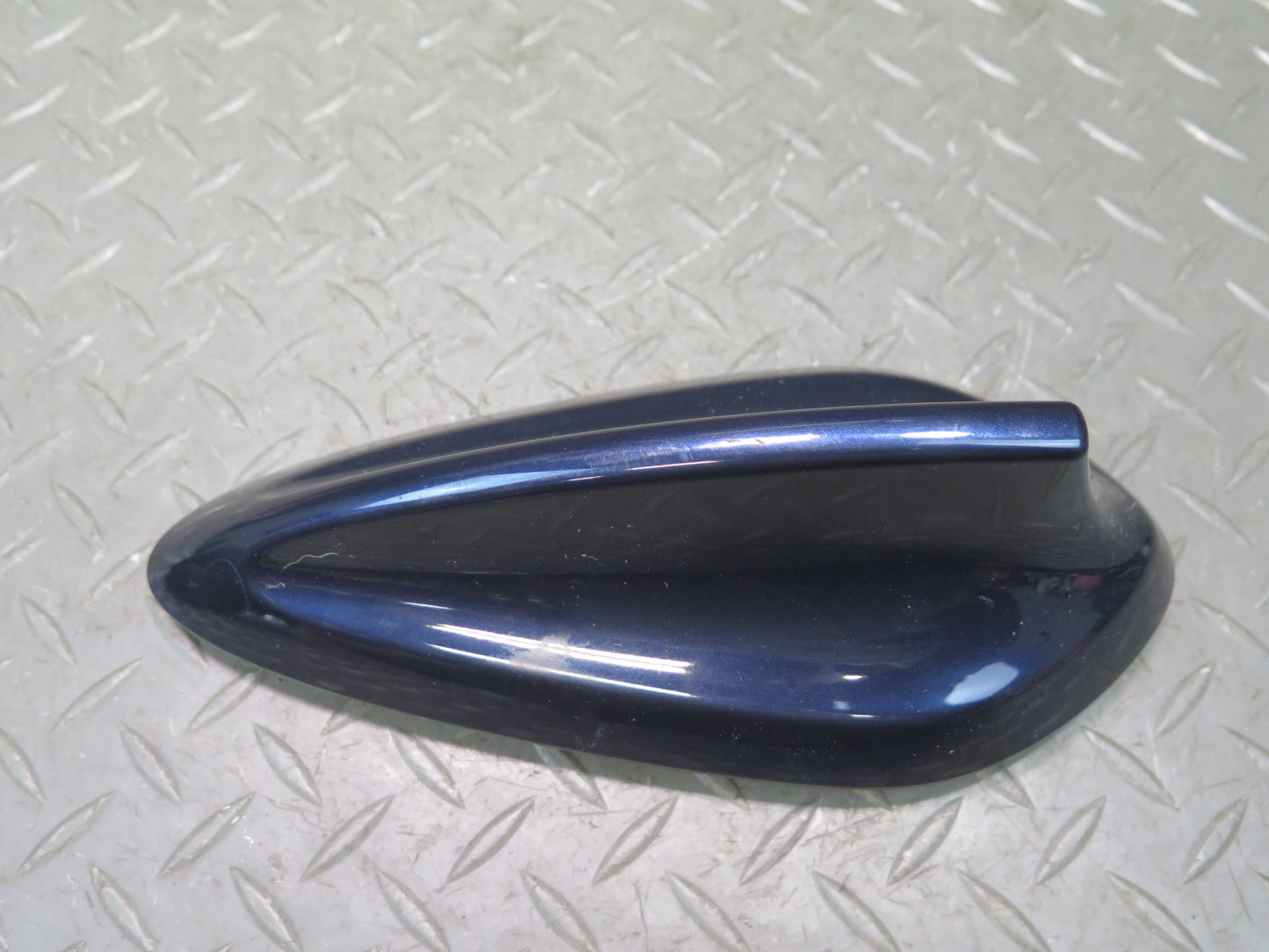 2014-2018 BMW F15 X5 Rear Roof Radio Shark FIN Antenna w Cover