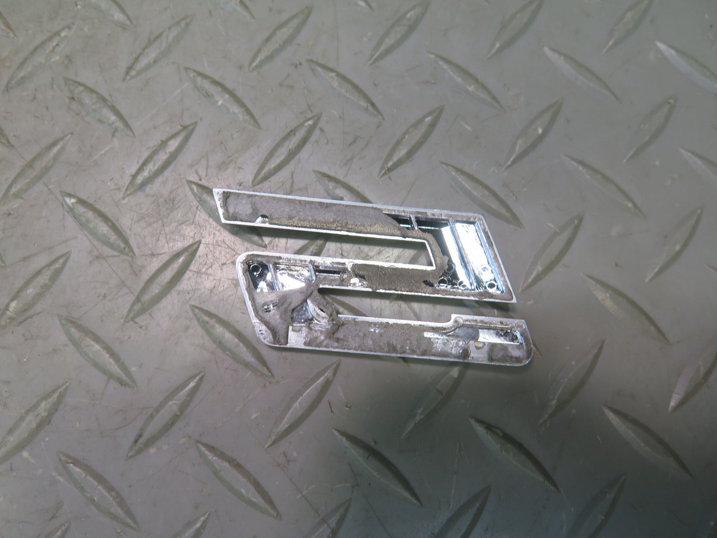 2014-2018 BMW F15 X5 Rear Trunk Lid Emblem Badge Ornament