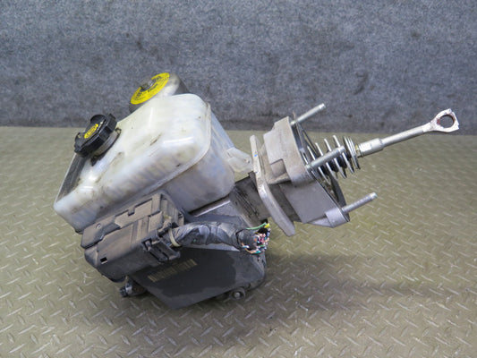 2008-2009 Hummer H2 ABS Anti Lock Brake Master Cylinder Pump Module