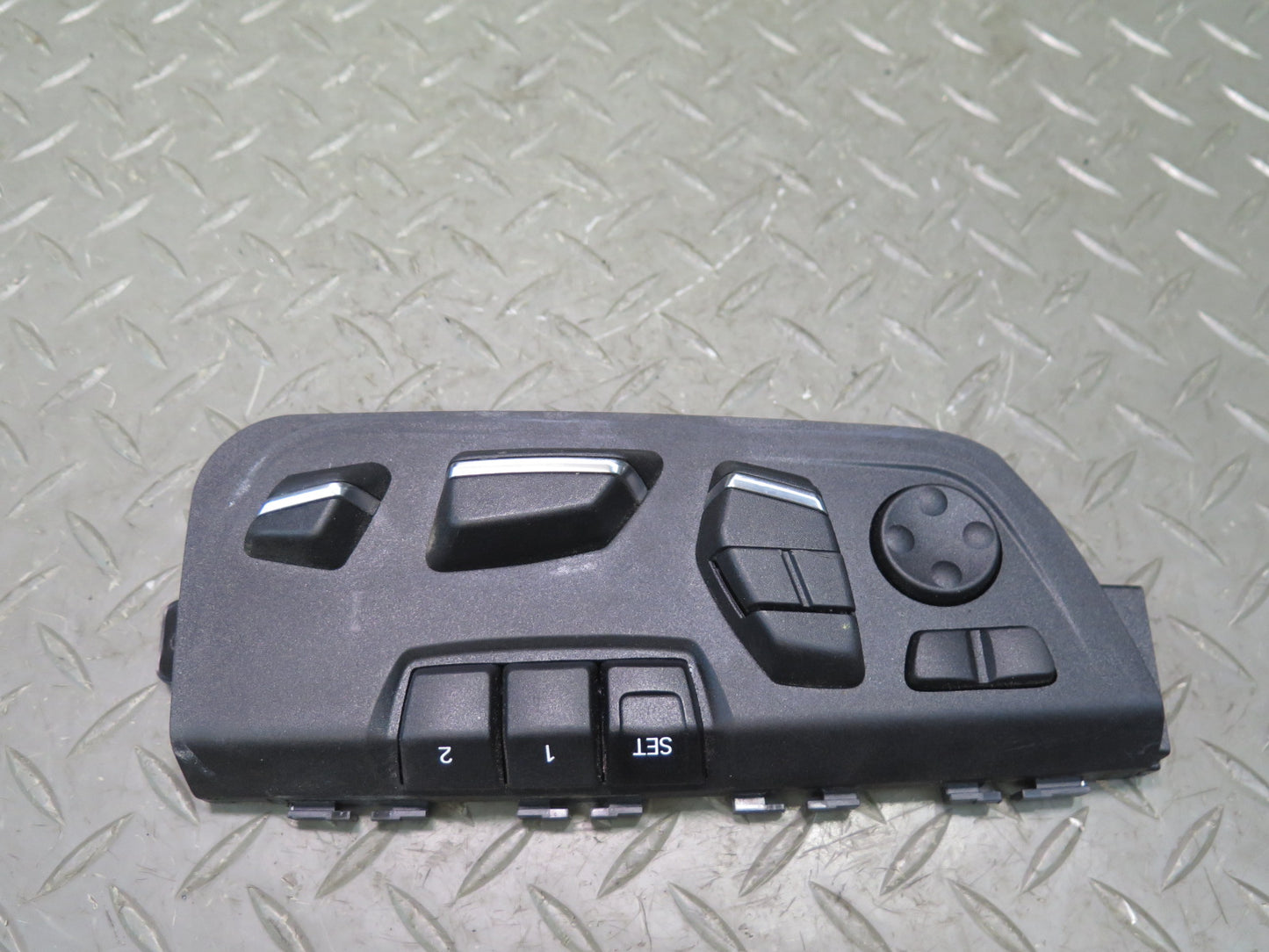 2014-2018 BMW F15 X5 Front Right Seat Adjust Control Switch 9359818