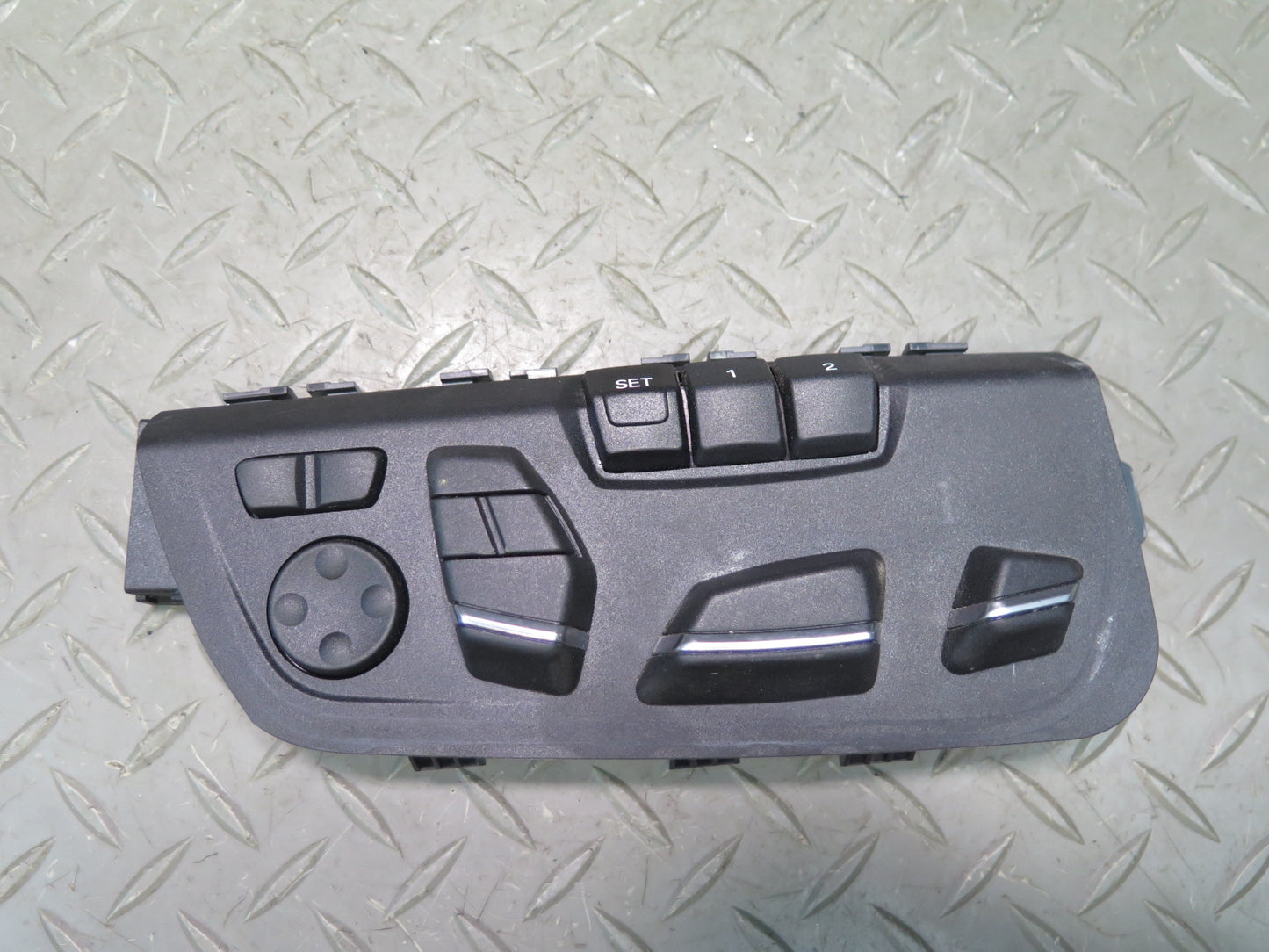 2014-2018 BMW F15 X5 Front Right Seat Adjust Control Switch 9359818