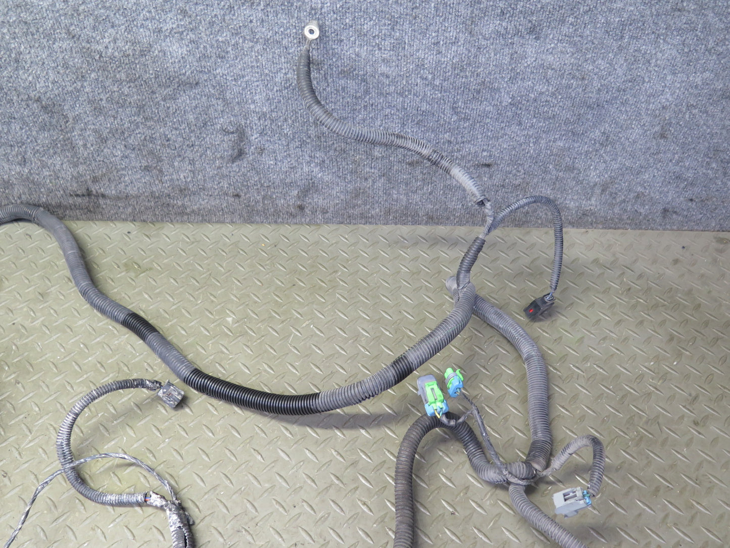 2008-2009 Hummer H2 Front Headlight Lamp Wire Wiring Harness