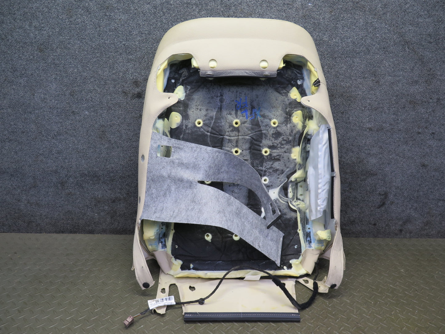2014-2018 BMW F15 X5 Front Right Seat Upper Backrest Leather Cushion Beige