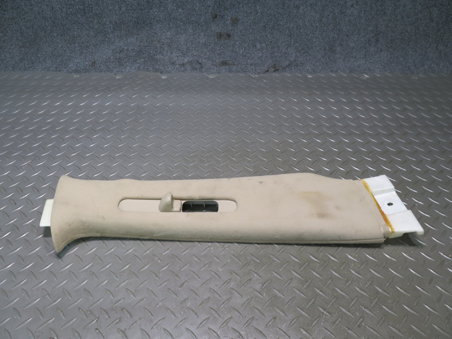 2003-2007 Lexus UZJ100L LX470 Interior B Pillar Upper Trim Cover Panel Set