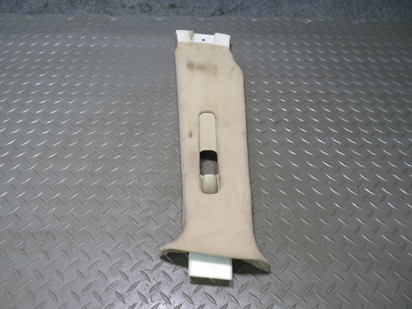 2003-2007 Lexus UZJ100L LX470 Interior B Pillar Upper Trim Cover Panel Set