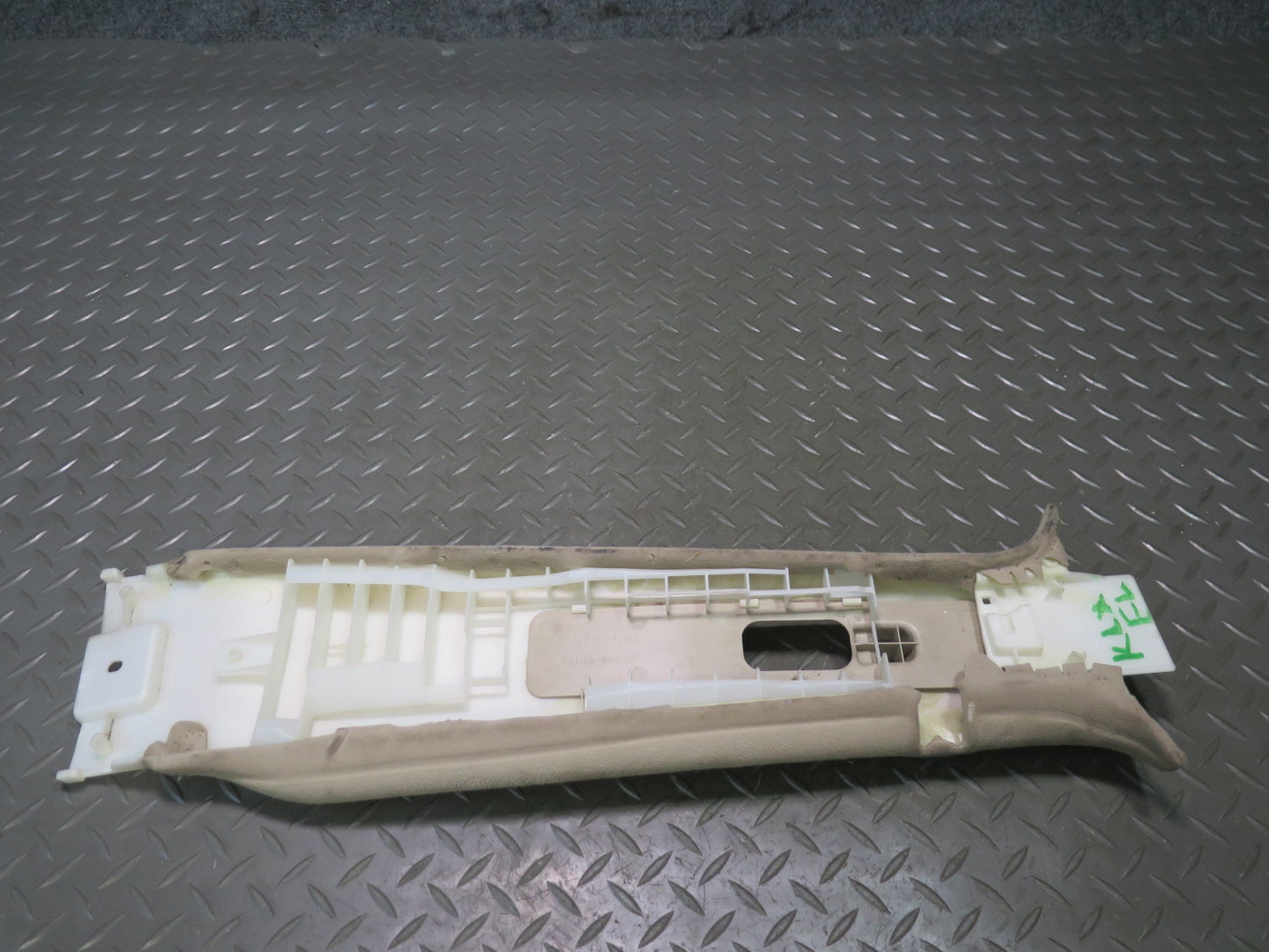 2003-2007 Lexus UZJ100L LX470 Interior B Pillar Upper Trim Cover Panel Set