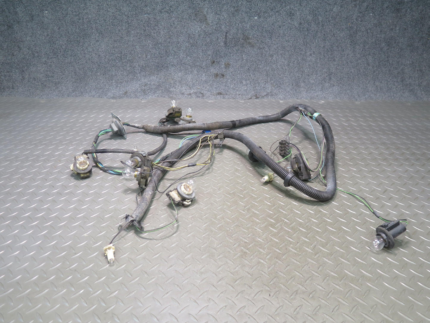 1993 Chevrolet Corvette C4 Rear Bumper Tail Light Wire Wiring Harness OEM