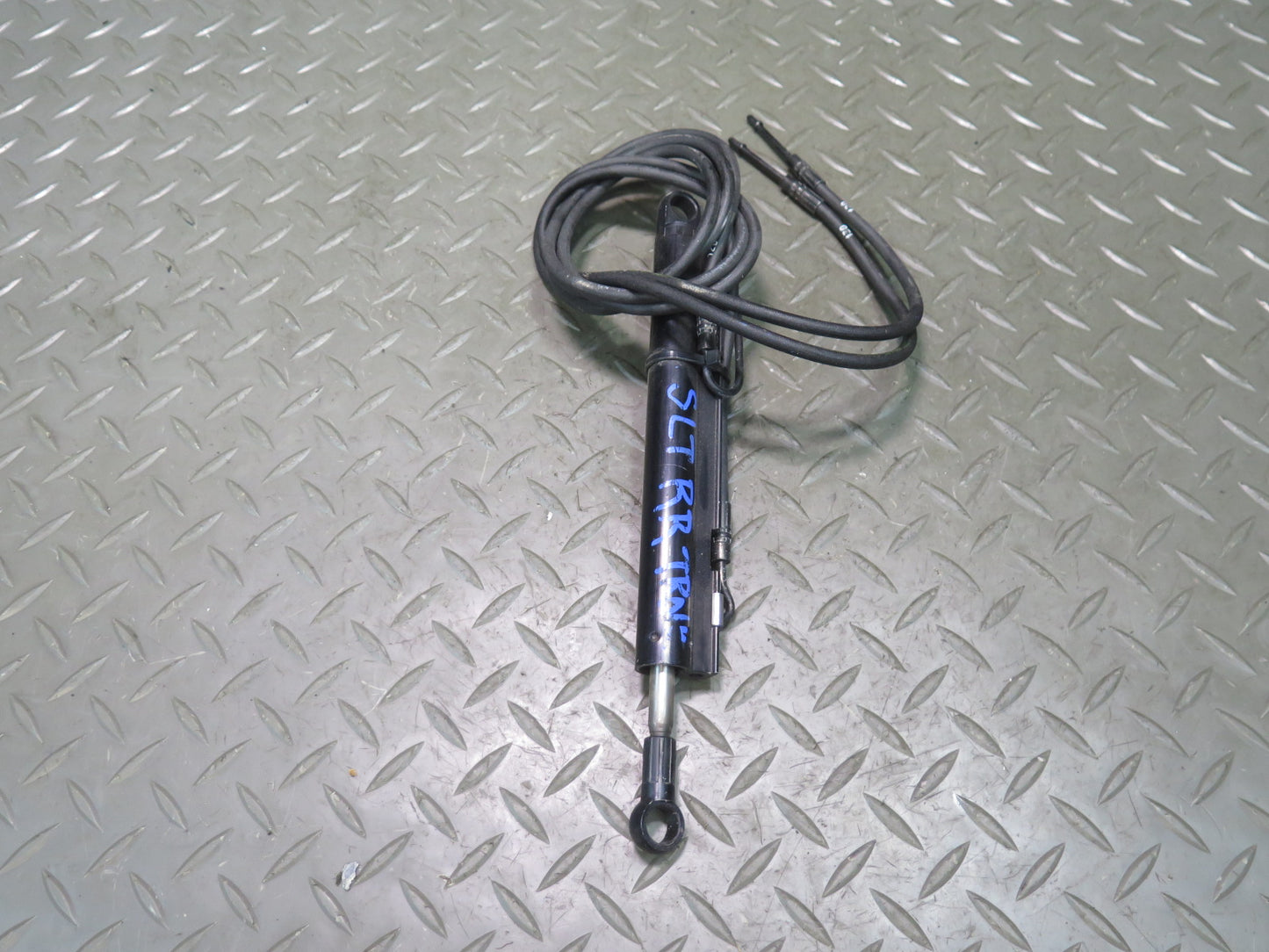 07-12 Mercedes R230 Sl-class Trunk Rear Right Assist Cylinder w Hose OEM