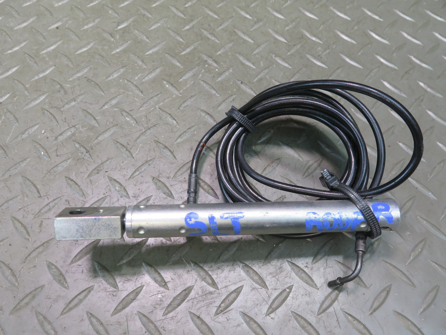 03-12 Mercedes R230 Sl-class Convertible Left TOP Roof Hydraulic Cylinder OEM