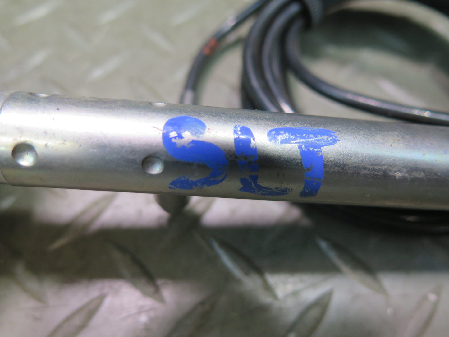 03-12 Mercedes R230 Sl-class Convertible Left TOP Roof Hydraulic Cylinder OEM