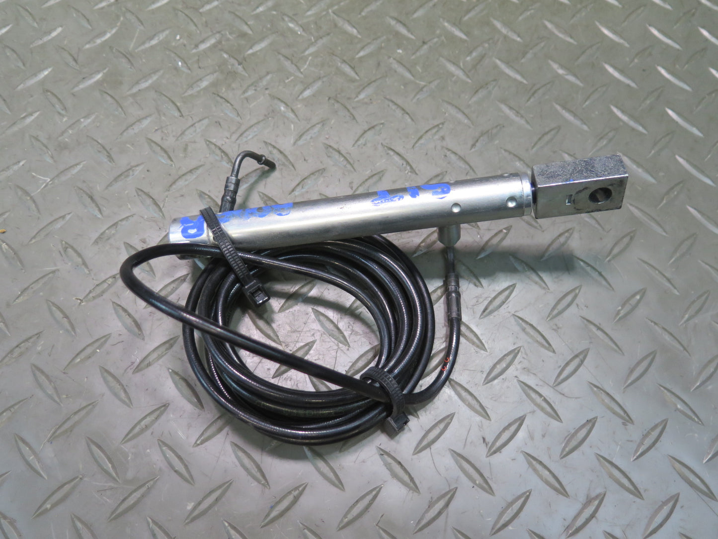 03-12 Mercedes R230 Sl-class Convertible Left TOP Roof Hydraulic Cylinder OEM