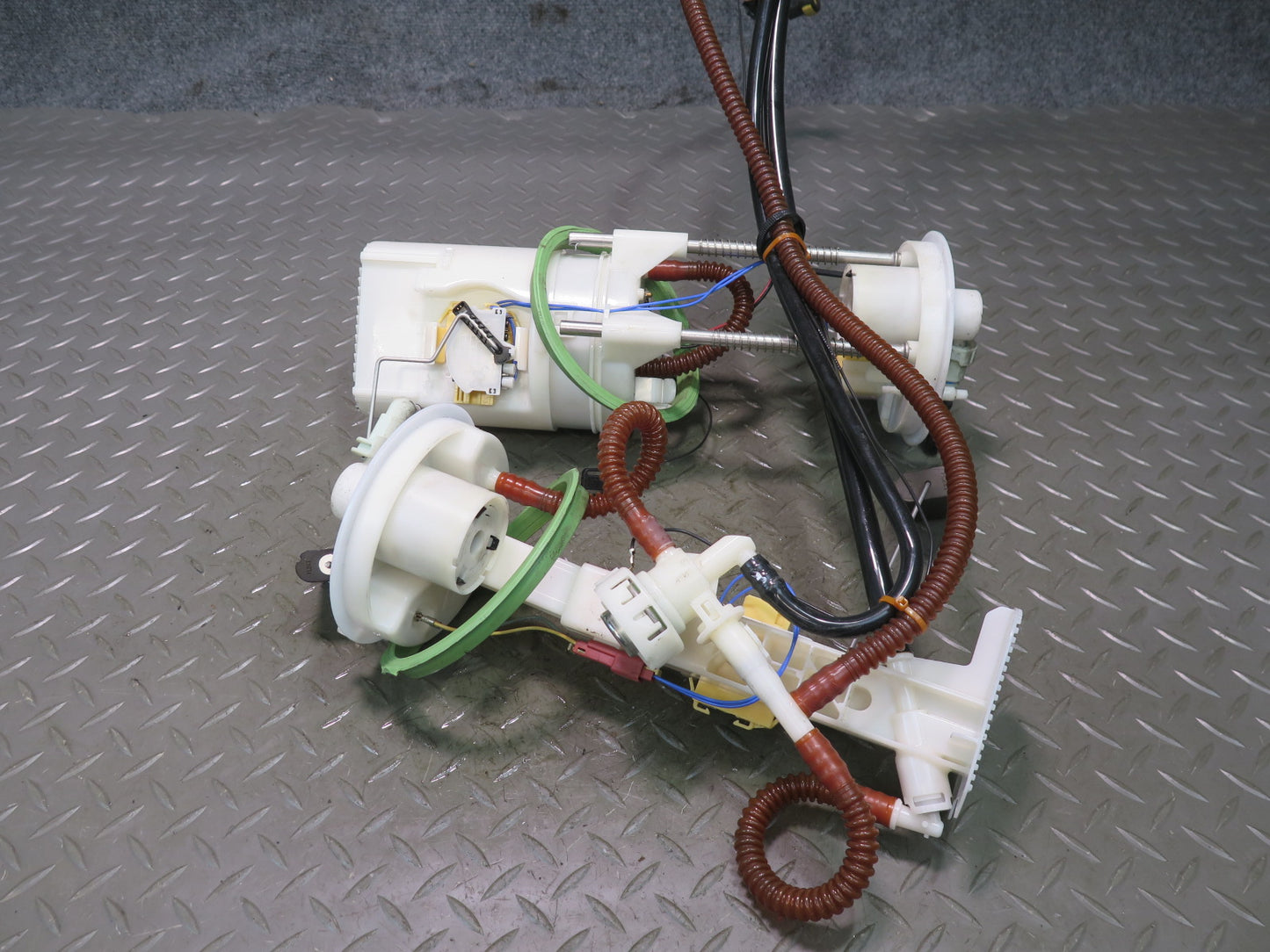 2014-2018 BMW F15 X5 N55 Fuel Pump Level Sensor Sending Unit Set of 2