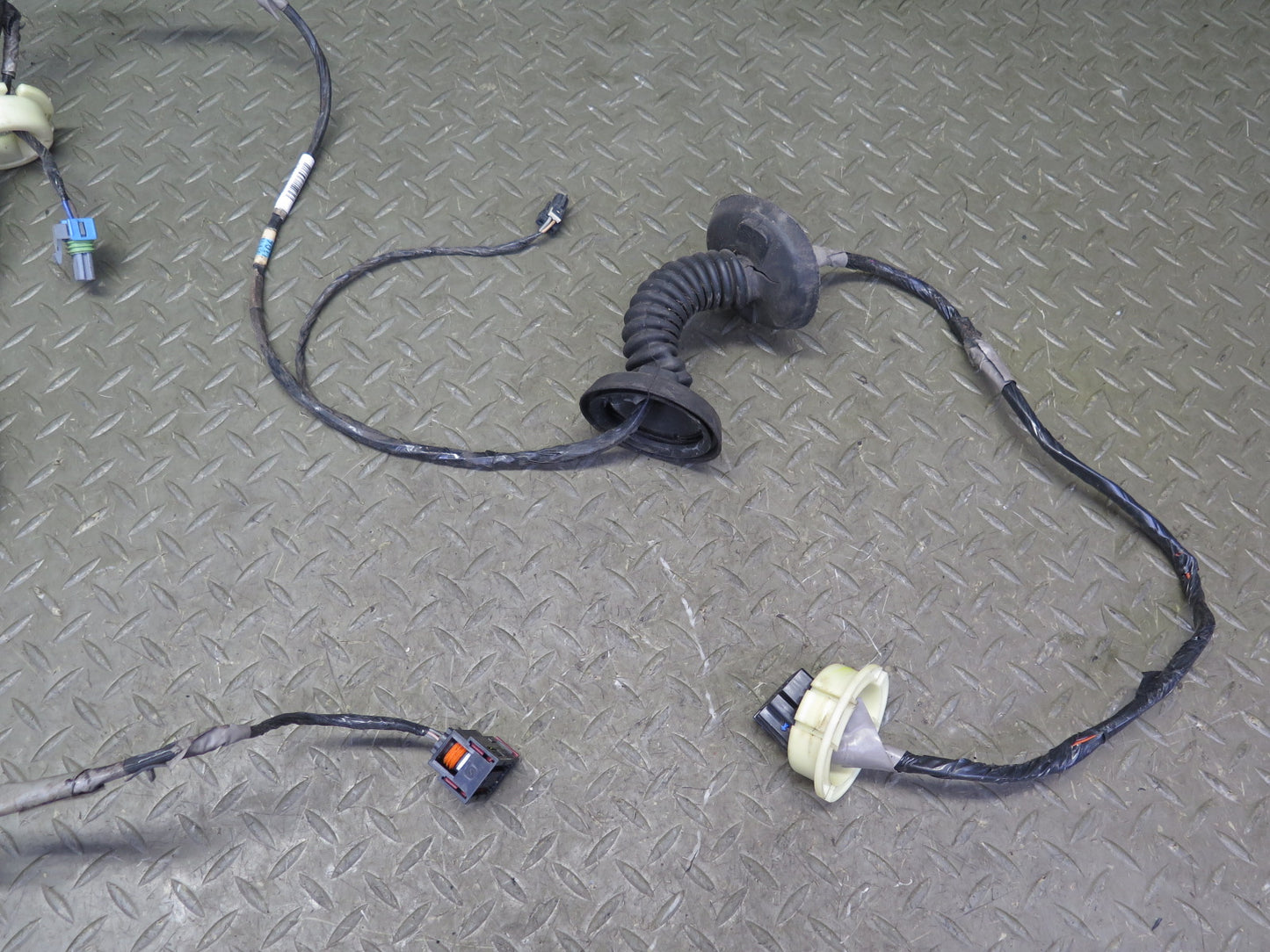 2003-2007 Hummer H2 Front & Rear Left Right Side Door Wiring Wire Harness Set