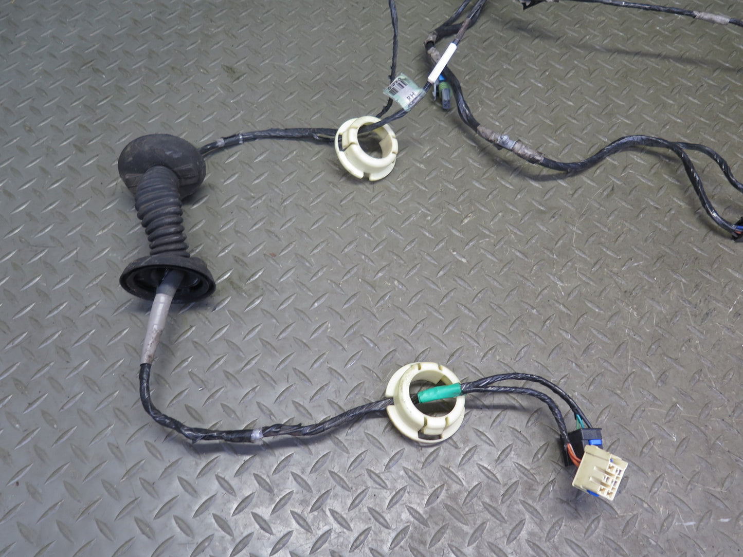 2003-2007 Hummer H2 Front & Rear Left Right Side Door Wiring Wire Harness Set