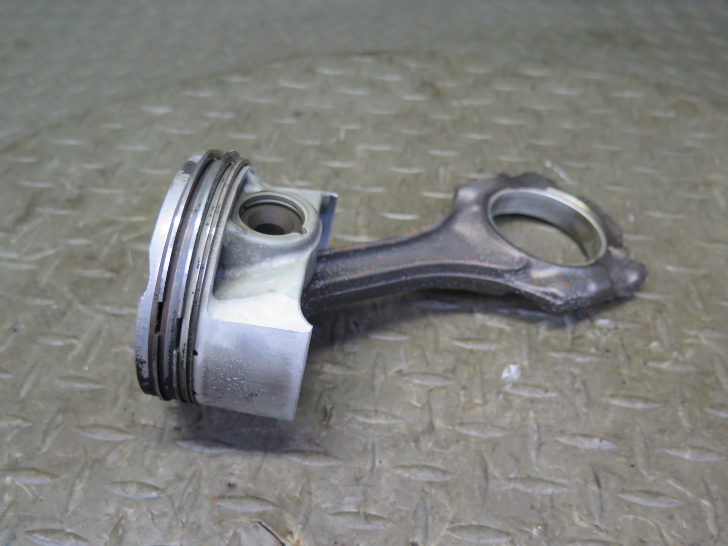 2010-2014 BMW E71 X6M 4.4L S63 Engine Piston Connecting Rod Set of 8 86k Miles