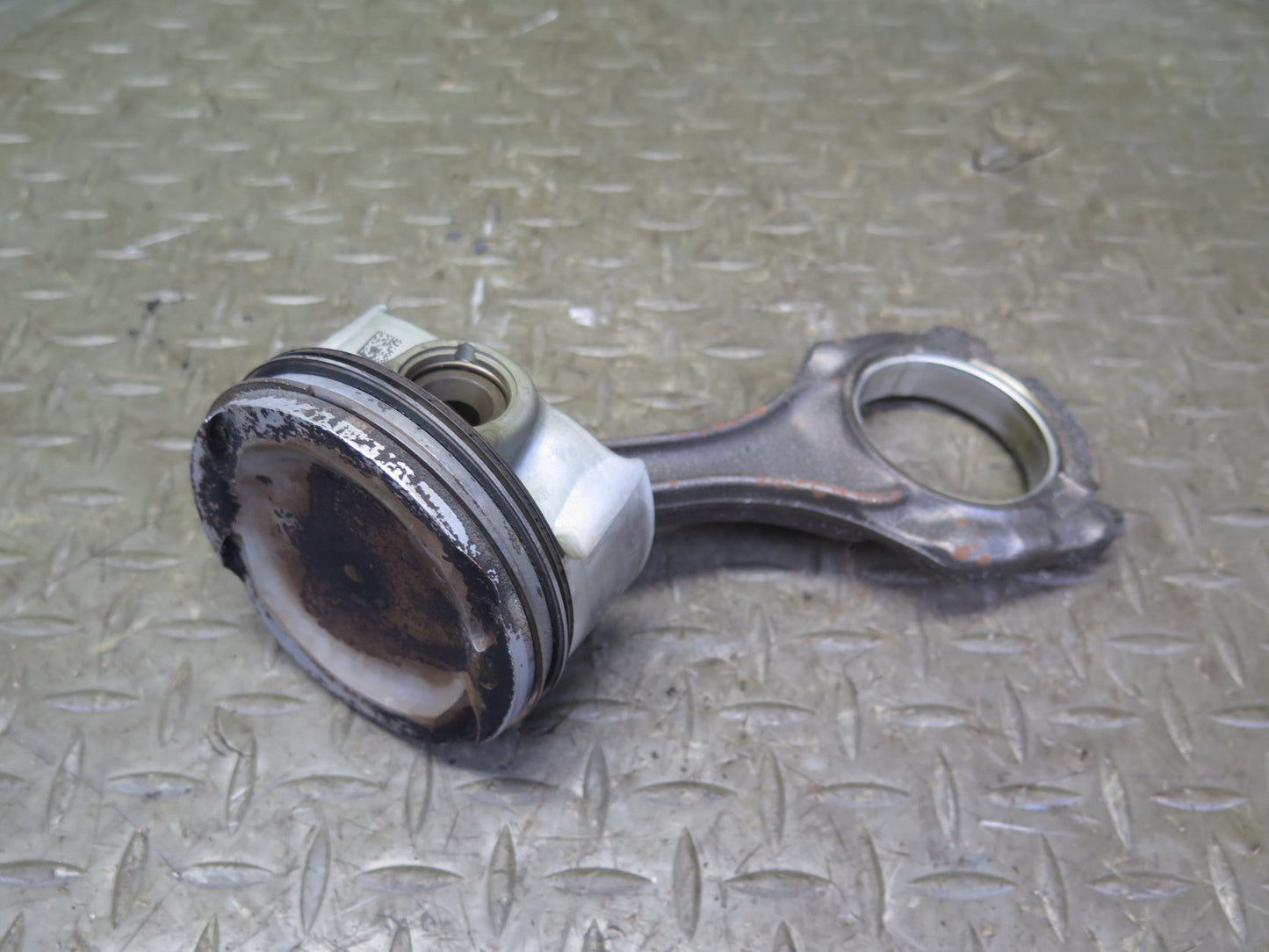 2010-2014 BMW E71 X6M 4.4L S63 Engine Piston Connecting Rod Set of 8 86k Miles