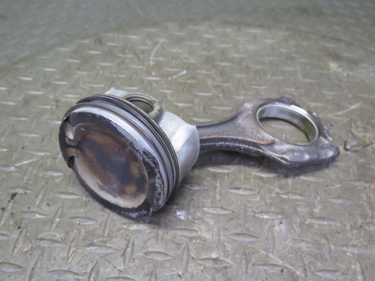 2010-2014 BMW E71 X6M 4.4L S63 Engine Piston Connecting Rod Set of 8 86k Miles