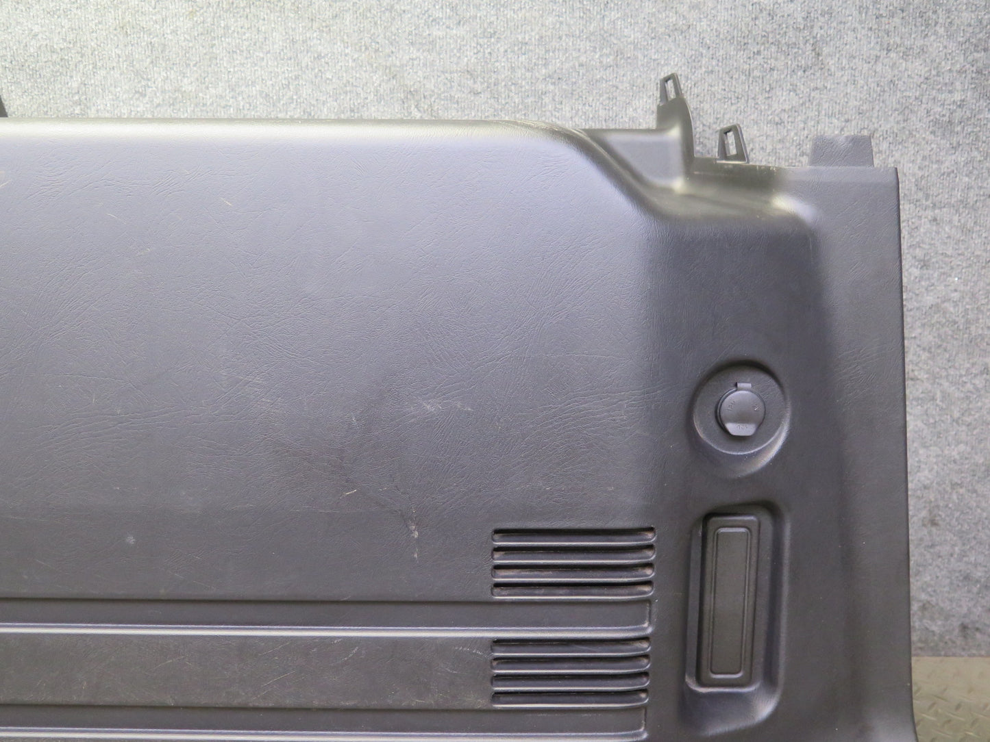 2008-2009 Hummer H2 Rear Right Pass Side Trunk Quarter Panel Trim Cover Black