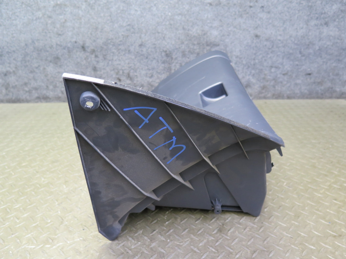 1996 Toyota MARK2 JZX100 Tourer Dash Glove Box Compartment Storage OEM