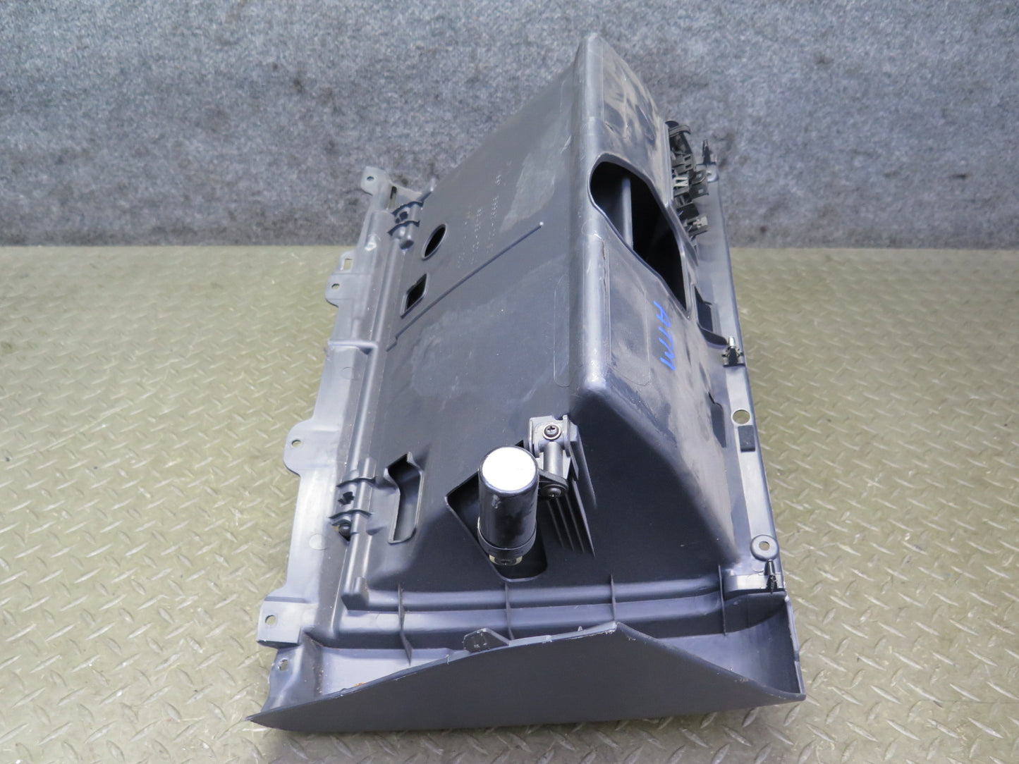 1996 Toyota MARK2 JZX100 Tourer Dash Glove Box Compartment Storage OEM