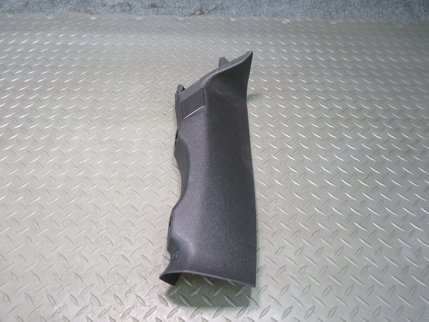 2008-2009 Hummer H2 Front Left & Right Side Upper A Pillar Trim Cover Panel Set