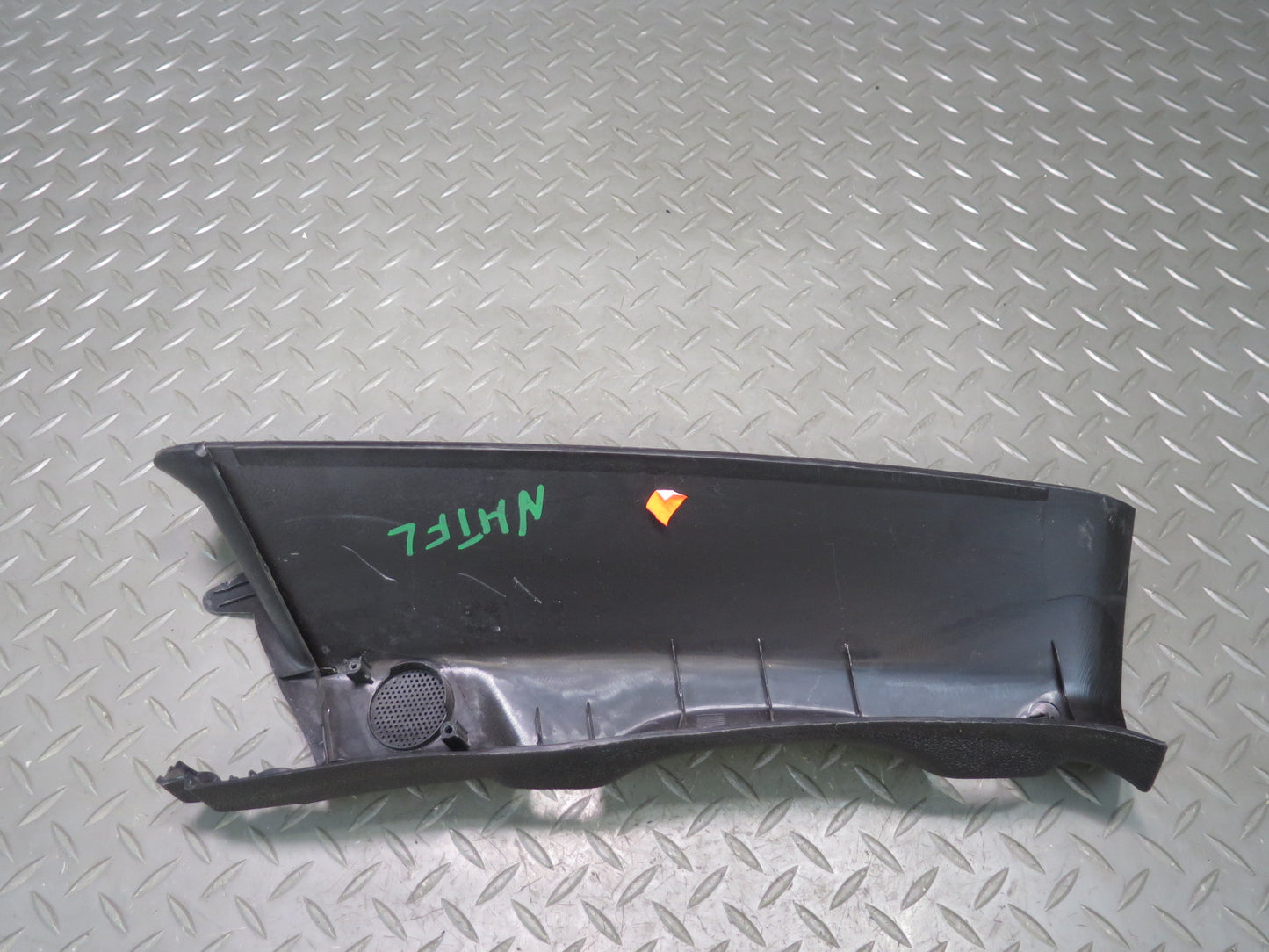 2008-2009 Hummer H2 Front Left & Right Side Upper A Pillar Trim Cover Panel Set