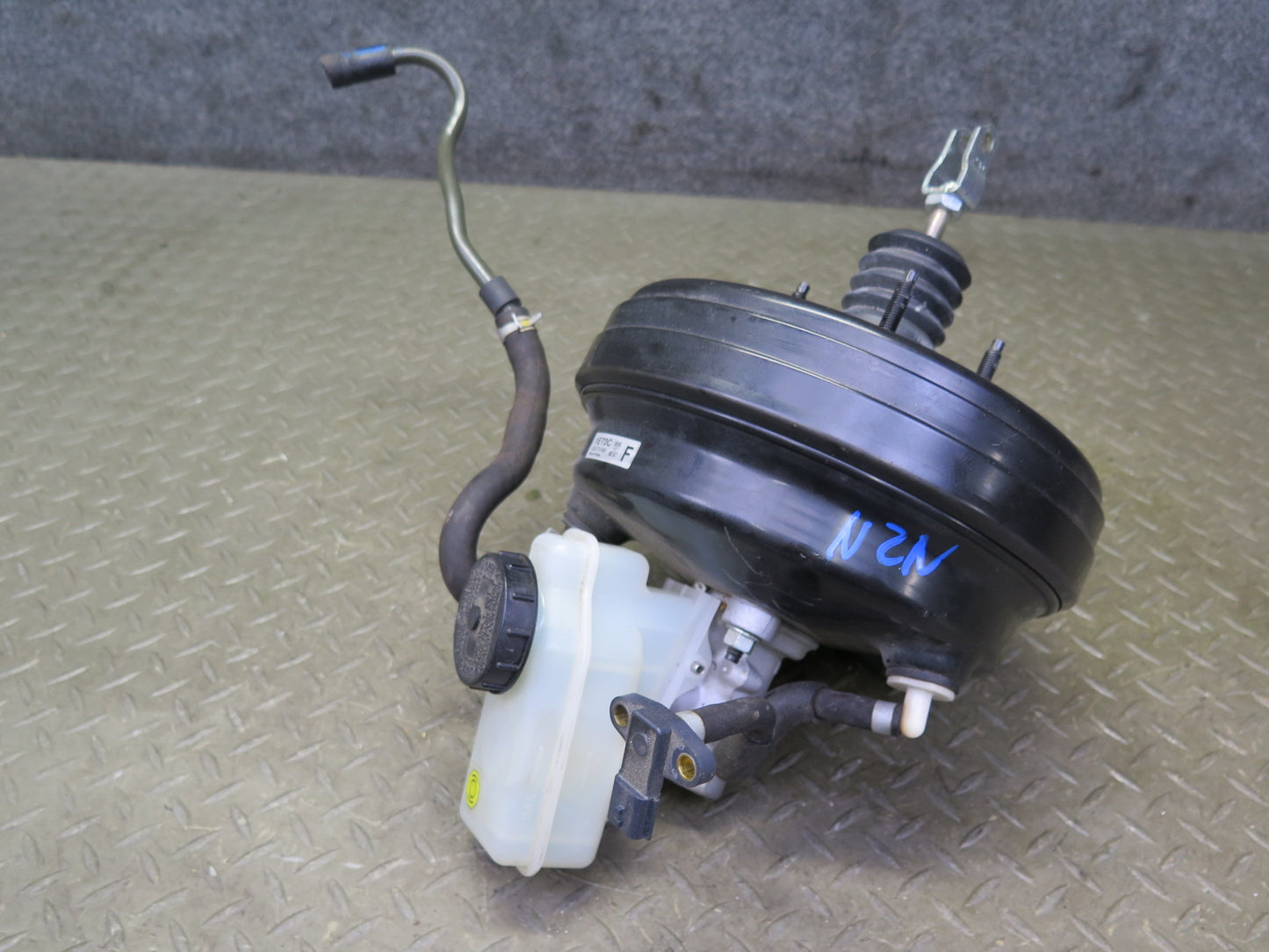 13-14 Nissan Z34 370Z Coupe Brake Master Cylinder Booster Fluid Reservoir OEM