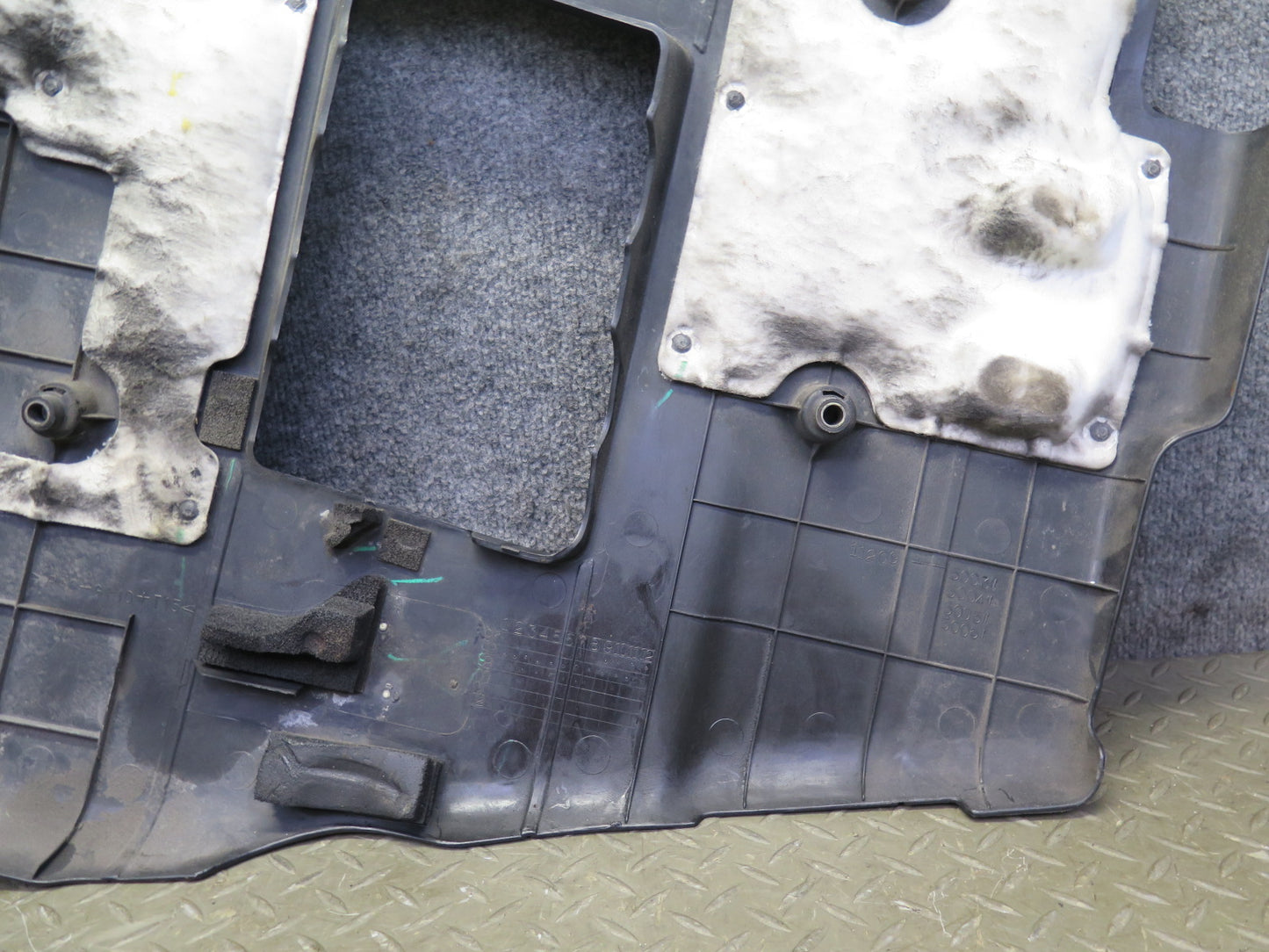 98-00 Lexus LS400 SC400 1UZFE Engine Motor Cover Trim 11209-50031 OEM