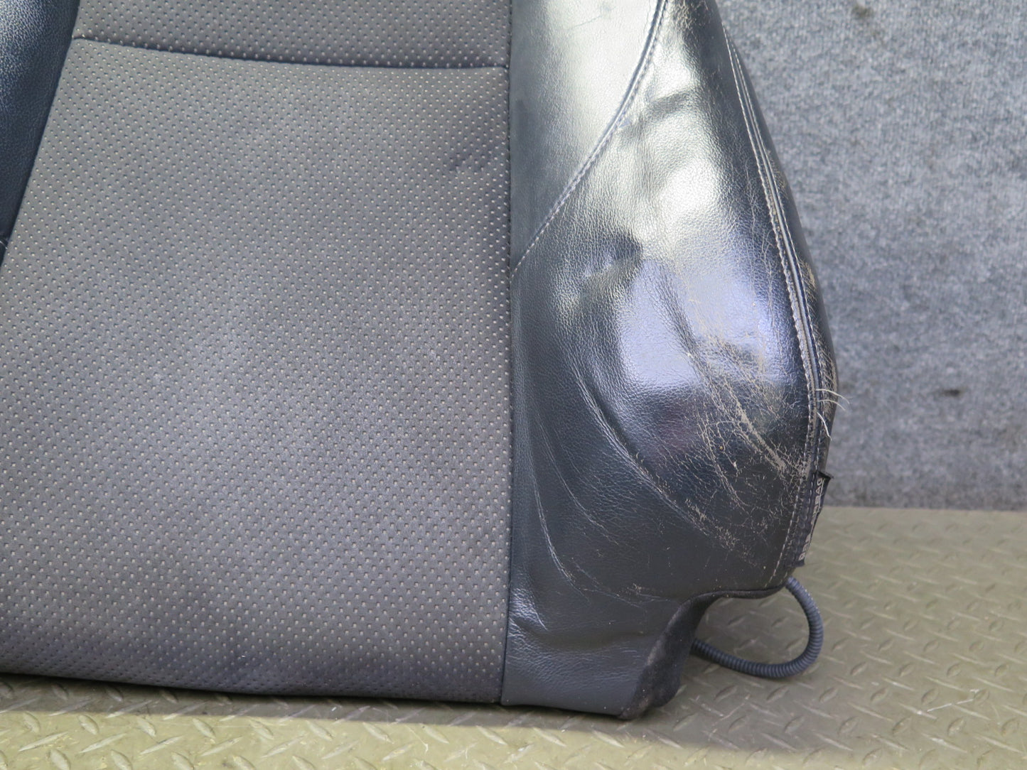 11-20 Nissan Z34 370Z Coupe Front Left Seat Upper Leather Cushion Black OEM