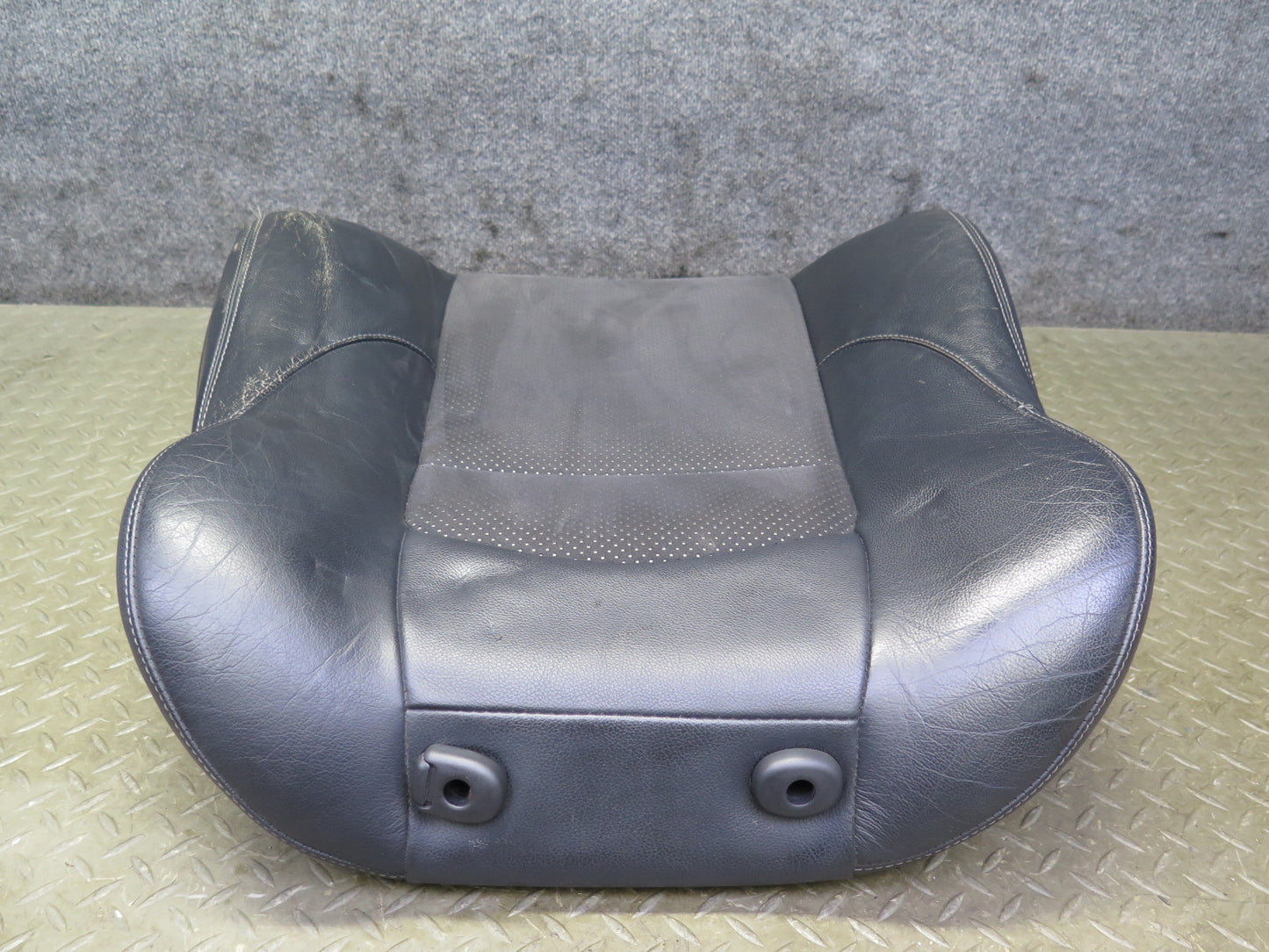 11-20 Nissan Z34 370Z Coupe Front Left Seat Upper Leather Cushion Black OEM