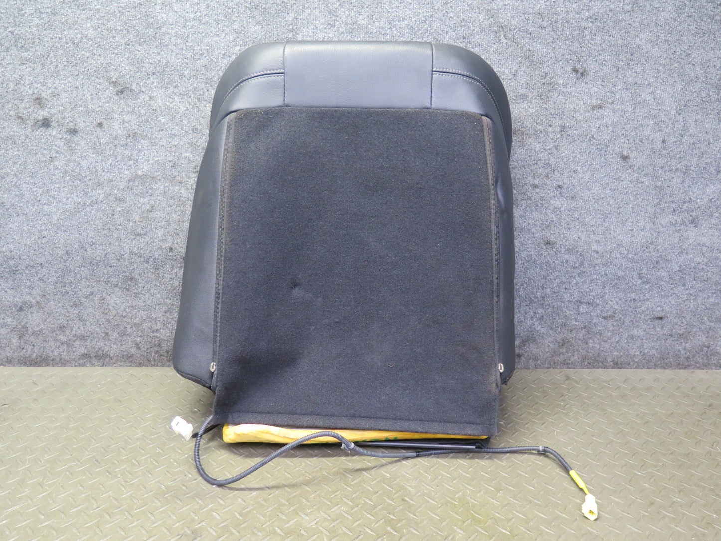 11-20 Nissan Z34 370Z Coupe Front Left Seat Upper Leather Cushion Black OEM