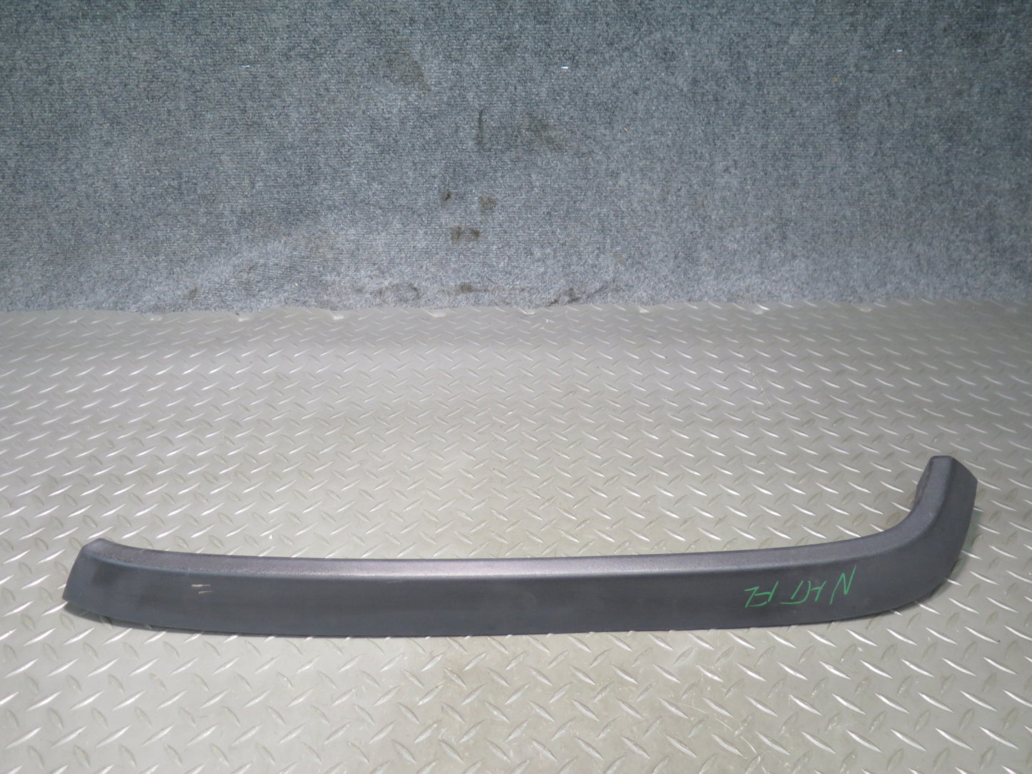 2003-2009 Hummer H2 Front Right & Left Side Fender Wheel Flare Molding Set