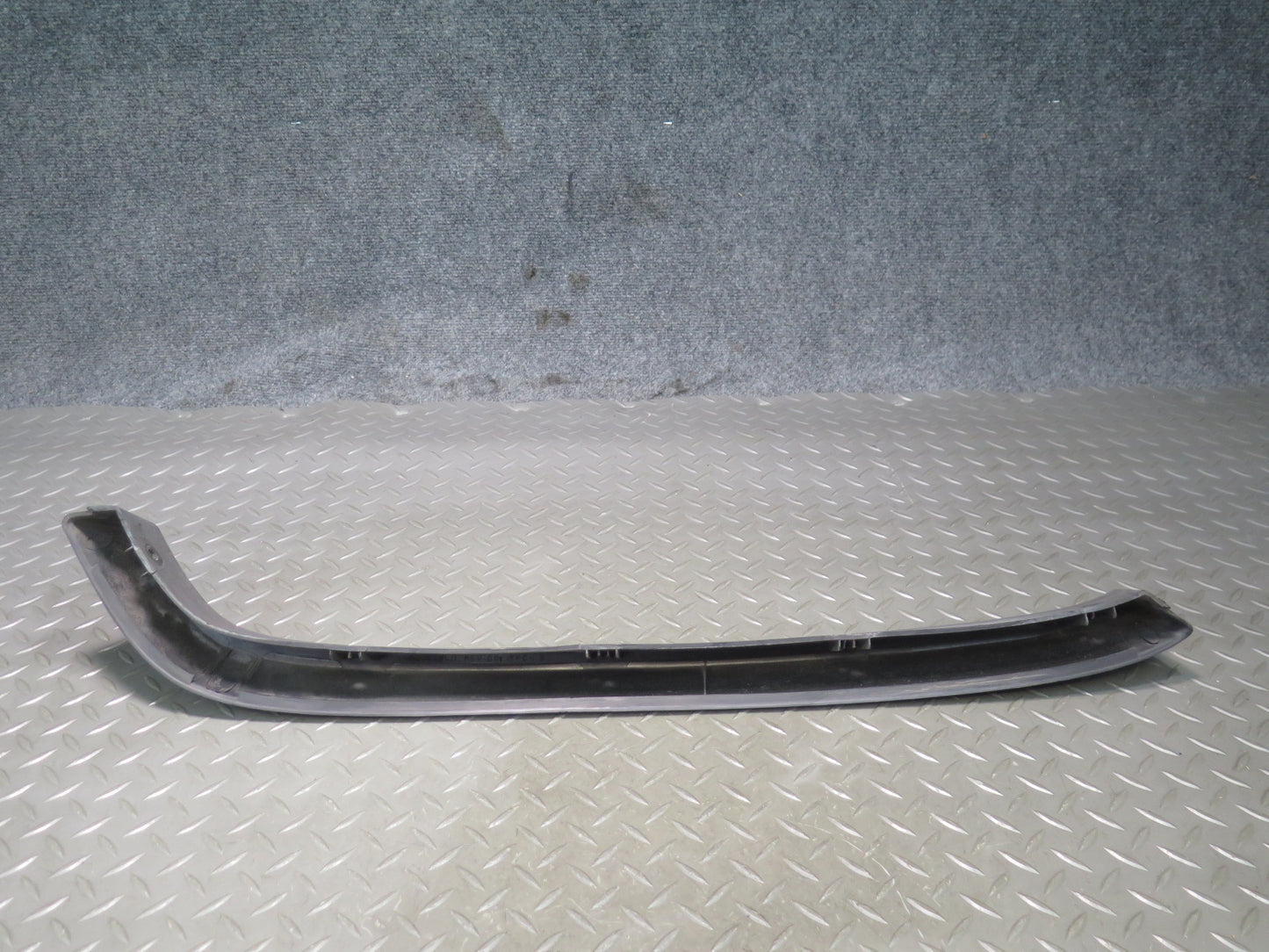 2003-2009 Hummer H2 Front Right & Left Side Fender Wheel Flare Molding Set