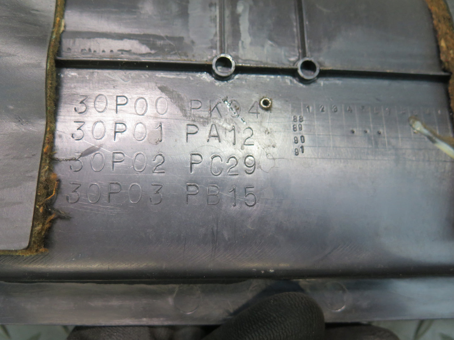 90-96 Nissan Z32 300ZX 2+2 Rear Trunk Lid Liftgate Hatch Center Trim Panel OEM