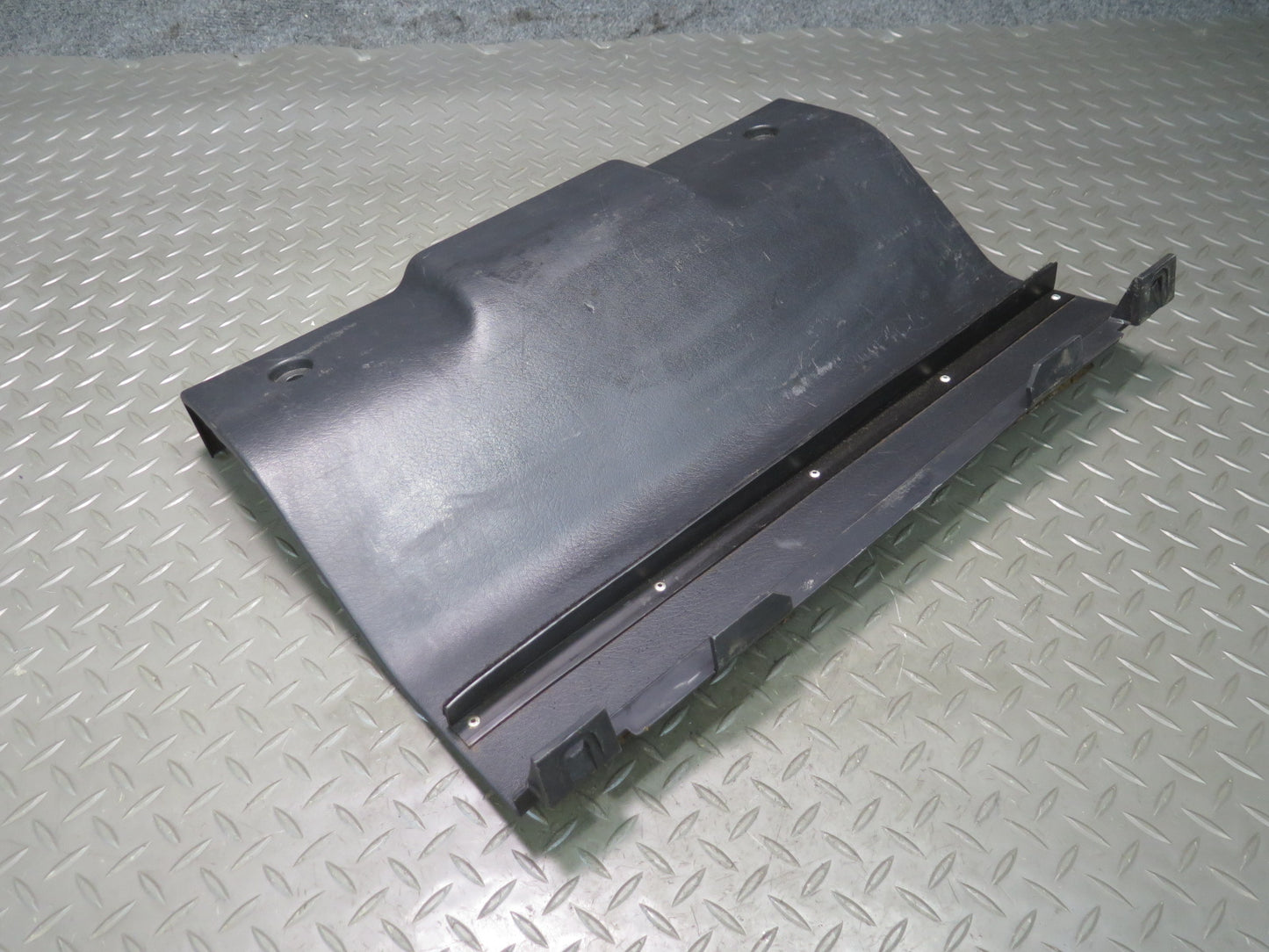 90-96 Nissan Z32 300ZX 2+2 Rear Trunk Lid Liftgate Hatch Center Trim Panel OEM