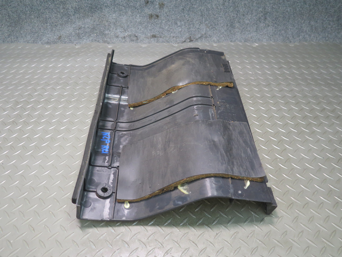 90-96 Nissan Z32 300ZX 2+2 Rear Trunk Lid Liftgate Hatch Center Trim Panel OEM