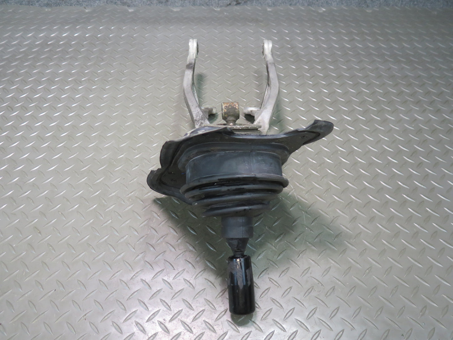 09-20 Nissan 370Z Z34 M/T Manual Transmission Gear Shifter w Knob Nismo OEM