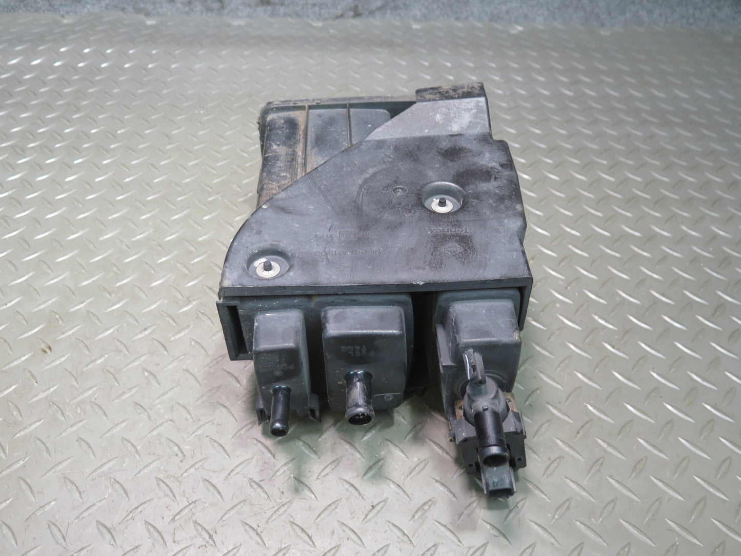 09-20 Nissan Z34 370Z Fuel Evap Vapor Charcoal Canister OEM