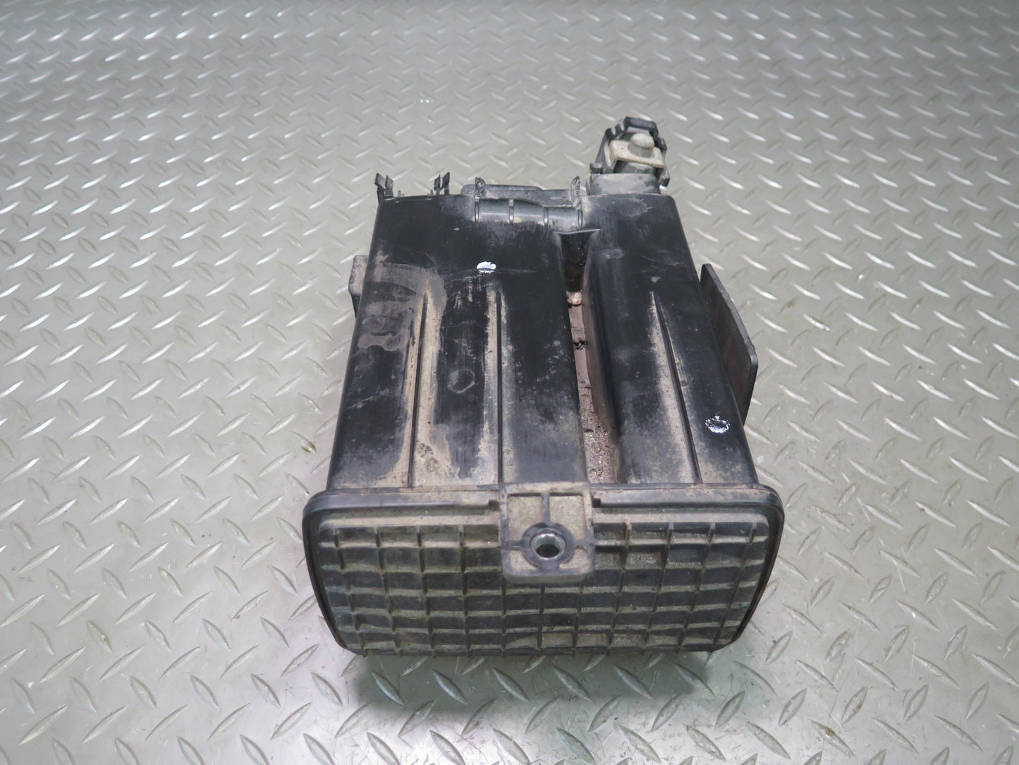 09-20 Nissan Z34 370Z Fuel Evap Vapor Charcoal Canister OEM