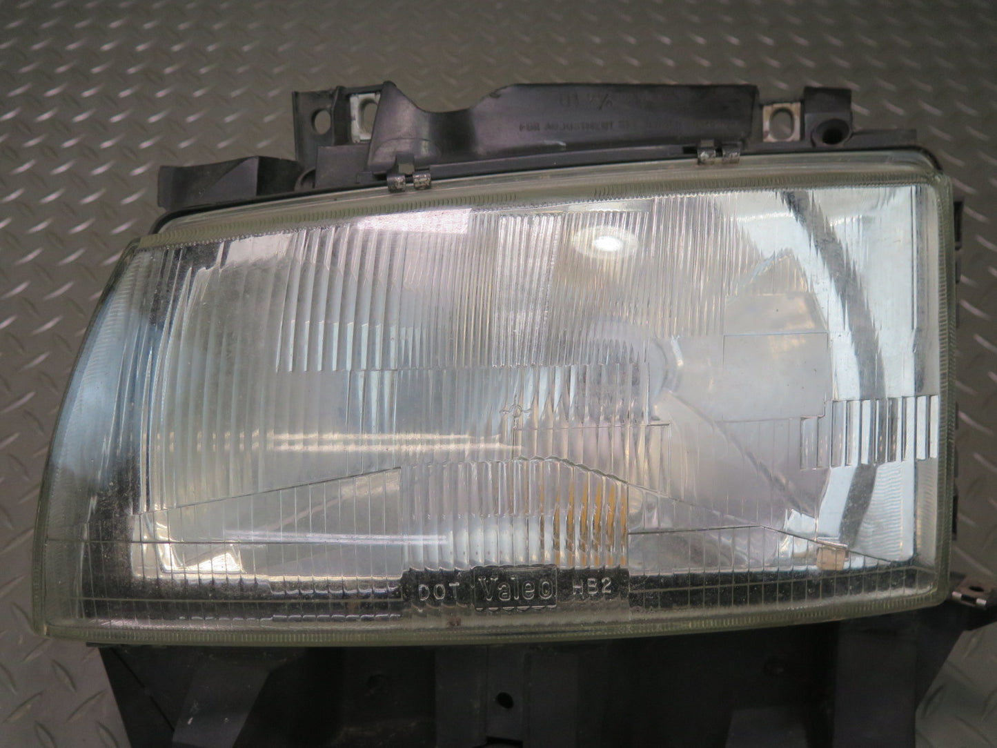 99-03 VW Eurovan T4 Front Left Halogen Headlight Lamp 7D1941005A OEM